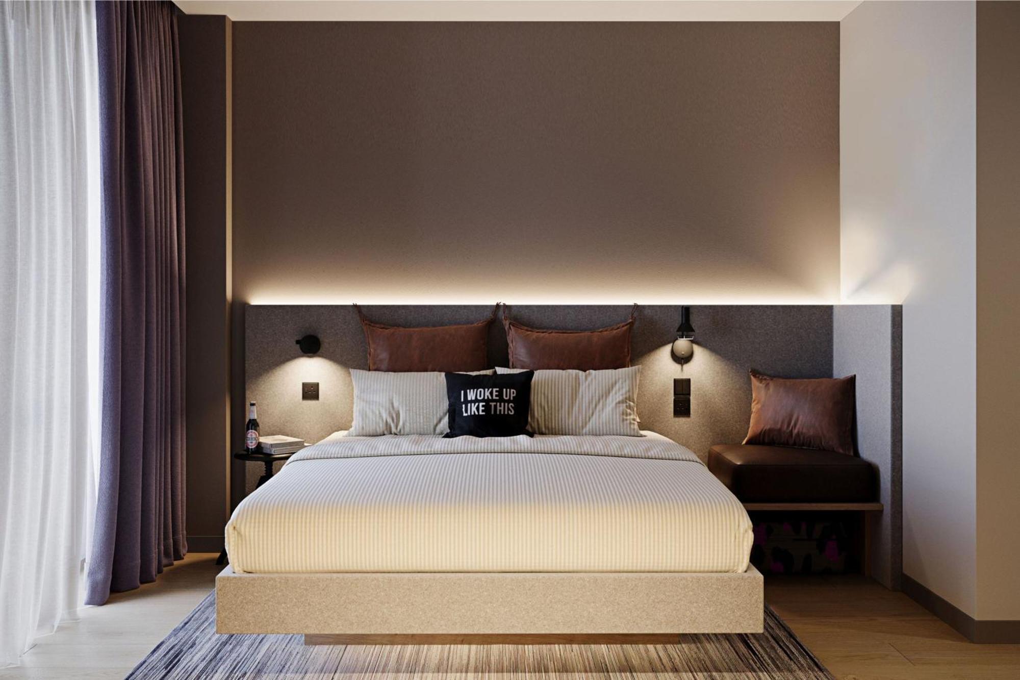 Moxy Hotel 4*