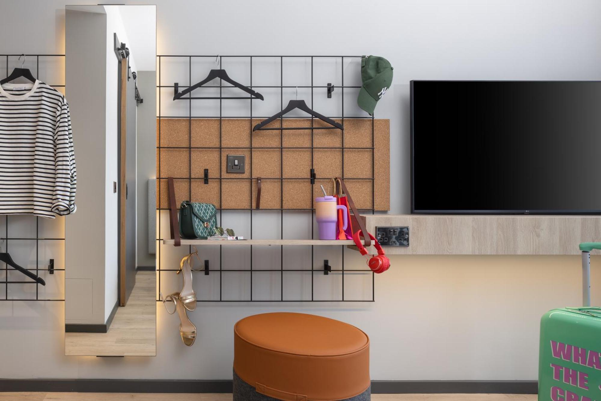 Moxy Hotel 4*