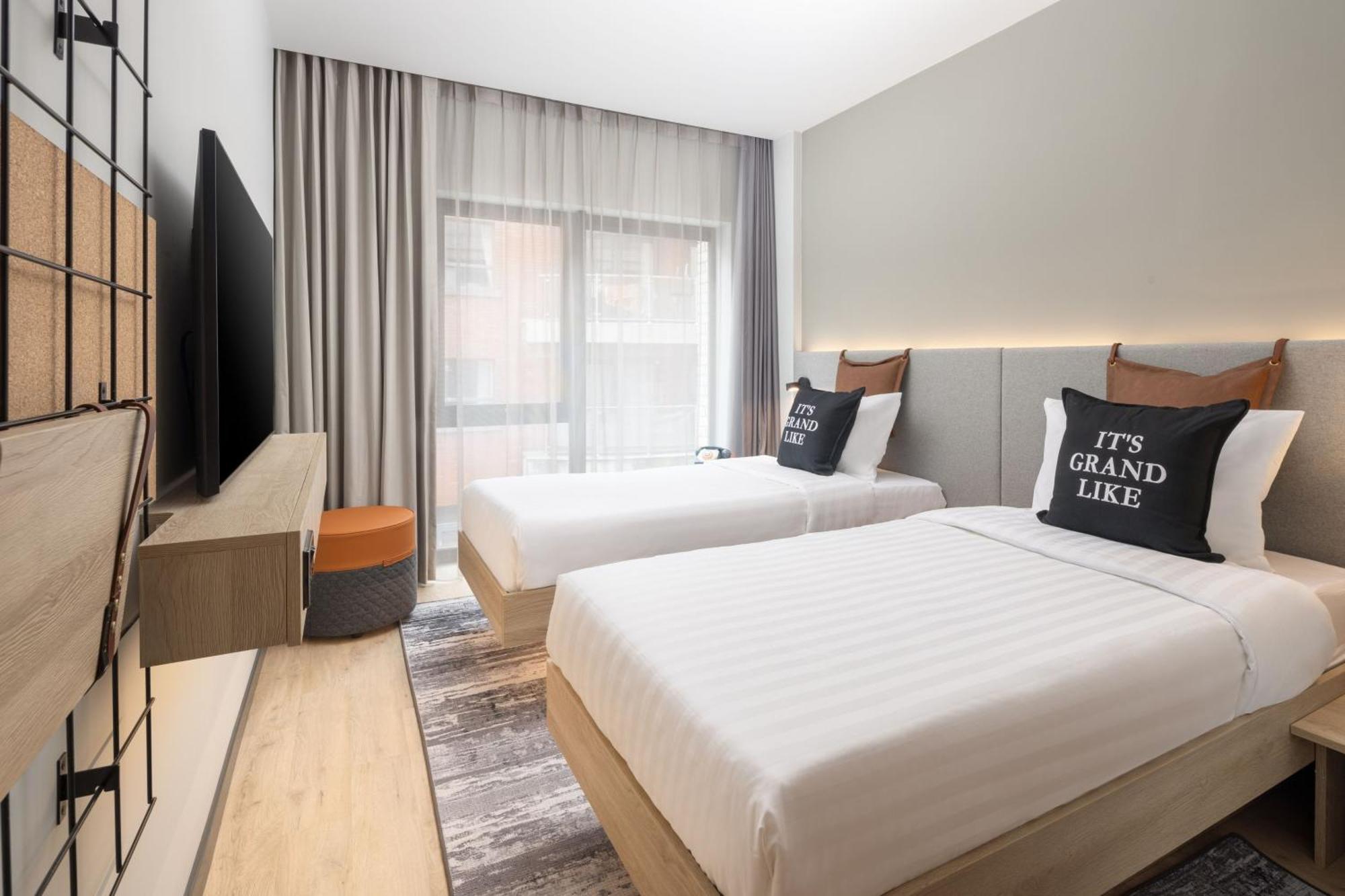 Hotel Moxy 4*